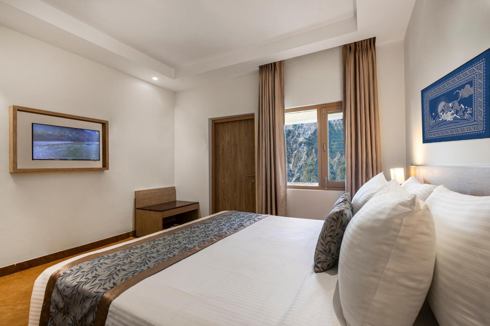 Sterling Corbett Hotel Garjia Exterior foto